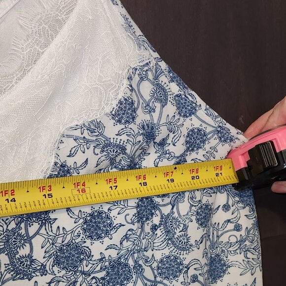 Maeve Dress from Anthropologie - Picture 3 of 5